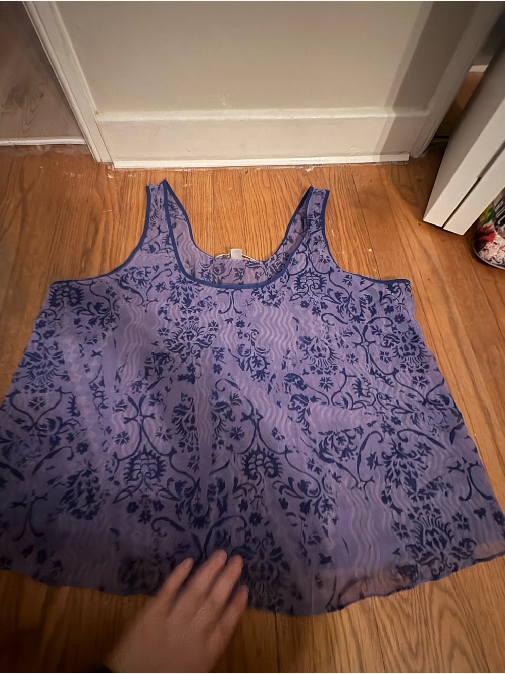 Cacique size 22/24 Vintage Y2K style sheer tank top with floral print